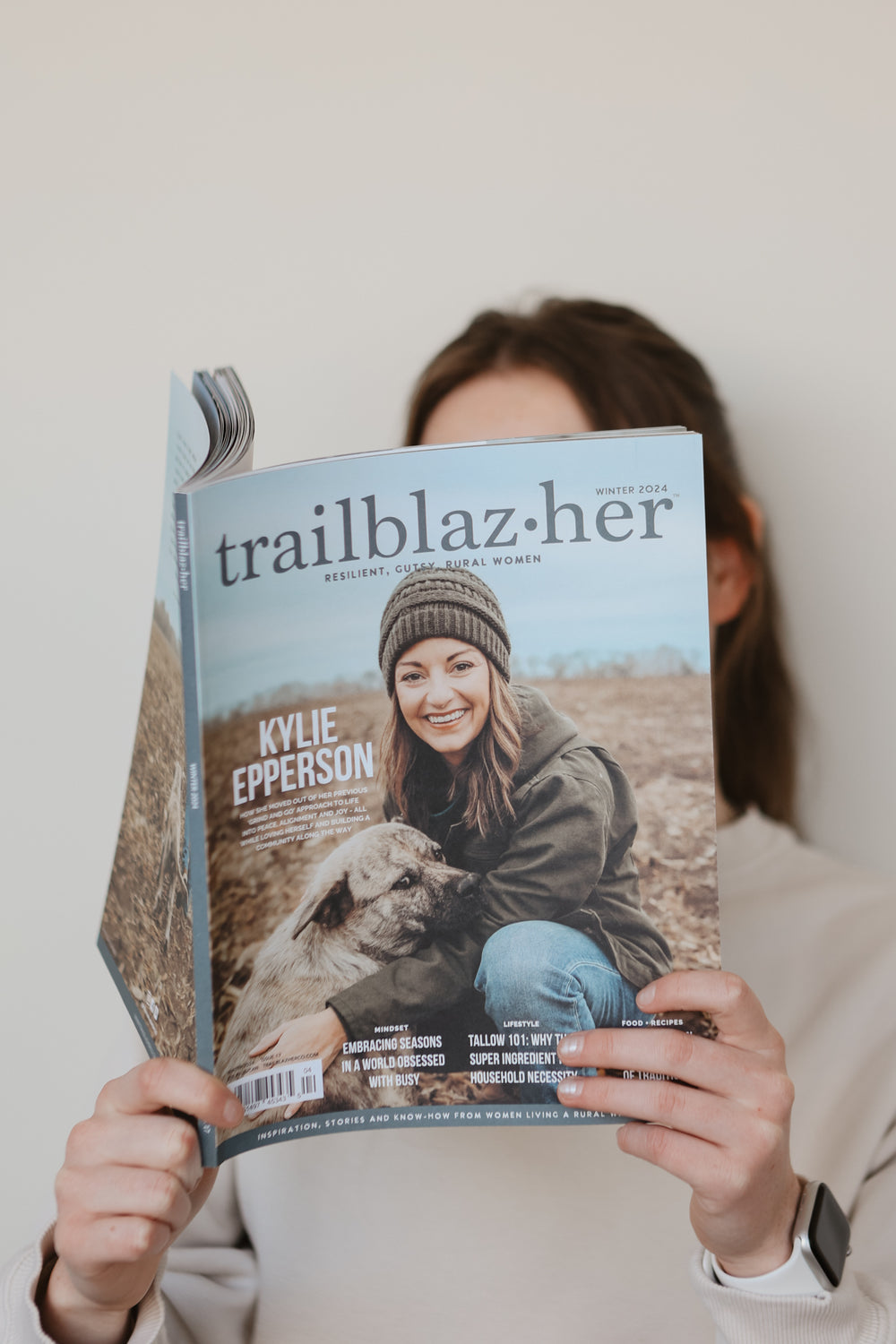 Trailblaz•her Magazine - Issue 17