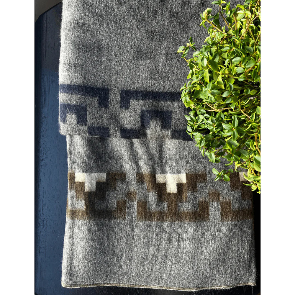 Meraki Movement - Alpaca Large Blankets