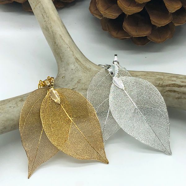 Flint & Feather - Leaf Earrings